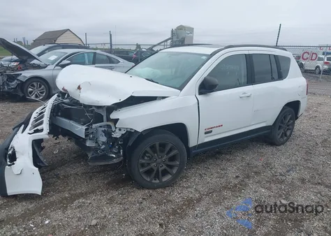 2016 Jeep Compass 75Th Anniversary z USA, uszkodzony, nr VIN 1C4NJCBB4GD763371